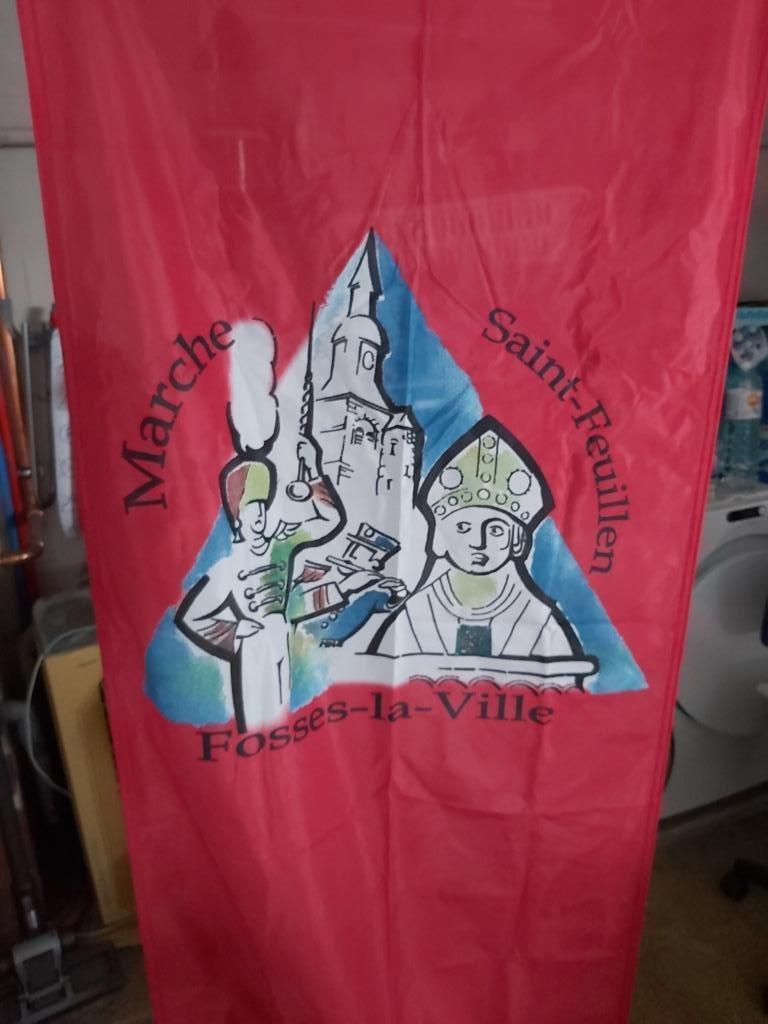 Vlag Drapeau Banniere Wallonie Fosses Ville Marche Rouge, Envoi