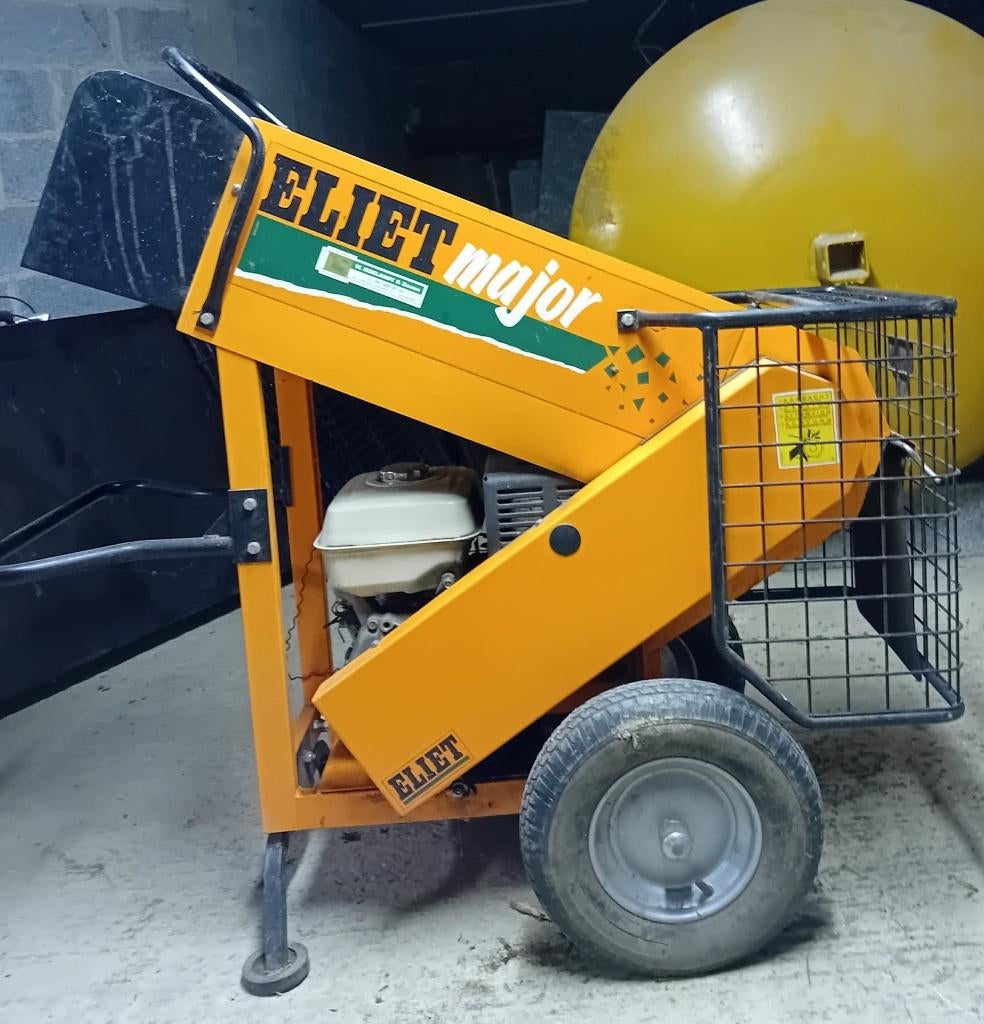 Déchiqueteuse Eliet Major, Jardin & Terrasse, Déchiqueteurs, Enlèvement, Utilisé, Eliet / Honda