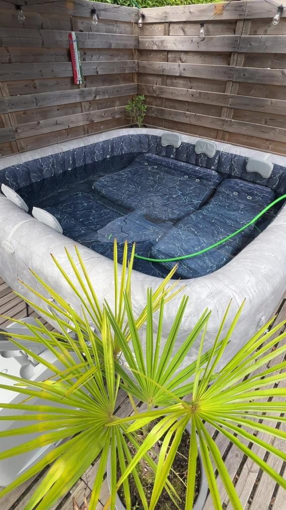 Bestway Lay-Z-Spa San Francisco jacuzzi plaats voor 5-7 p, Enlèvement, Comme neuf, Pompe