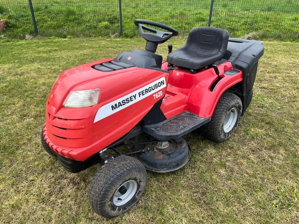 Tracteur tondeuse en bon etat de fonctionnement, Jardin & Terrasse, Tondeuses autoportées, Enlèvement, Comme neuf