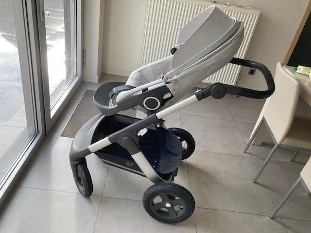 Poussette, porte-bébé et siège de poussette Stokke, etc., Enfants & Bébés, Autres marques, Comme neuf, Enlèvement, Poussette