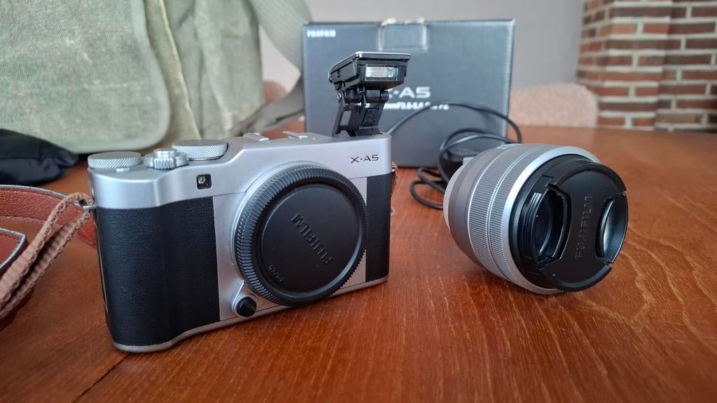 Fujifilm X-A5 met draagtas, Enlèvement, Comme neuf, Fuji