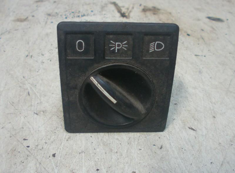 LICHTSCHAKELAAR Opel Rekord E1 / E2 / F (90044557), Gebruikt, Info@VerberkAutodemontage.nl, Opel, Nijverheidstraat 1a 1a
5405 AJ  UDEN, NL