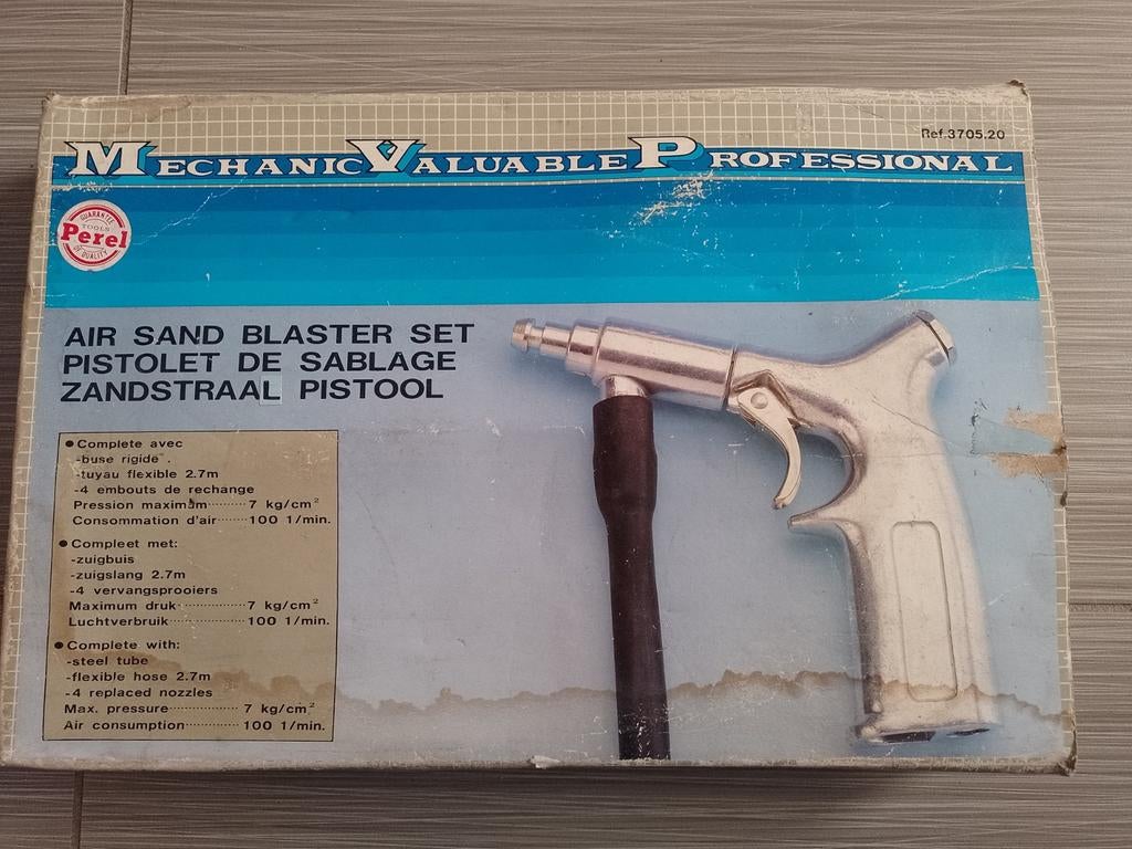 Zandstraal pistool 7kg/cm², zuigslang 2,7m voor compressor, Huis en Inrichting, Badkamer | Badtextiel en Accessoires, Ophalen