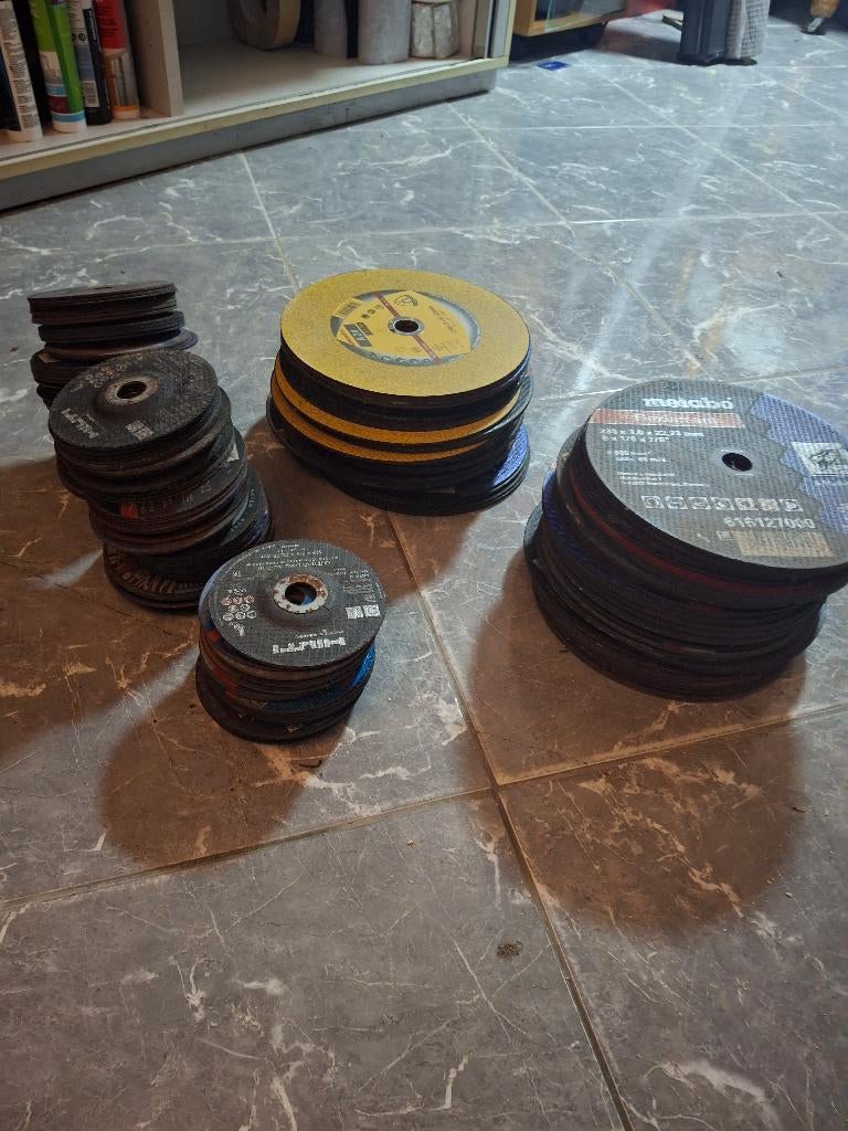 Disque metal, Bricolage & Construction, Quincaillerie & Fixations, Enlèvement, Neuf, 100 à 250 mm, Autres types