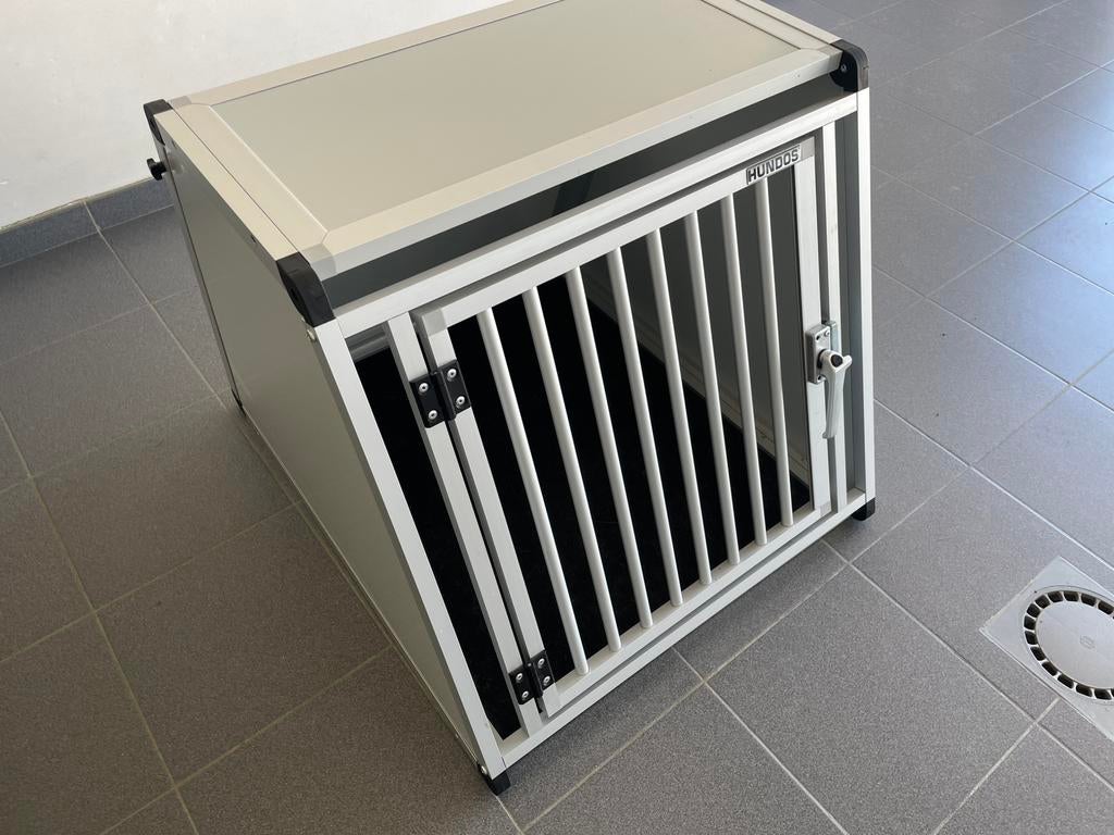 Hondenbench voor auto, Dieren en Toebehoren, Ophalen, Zo goed als nieuw