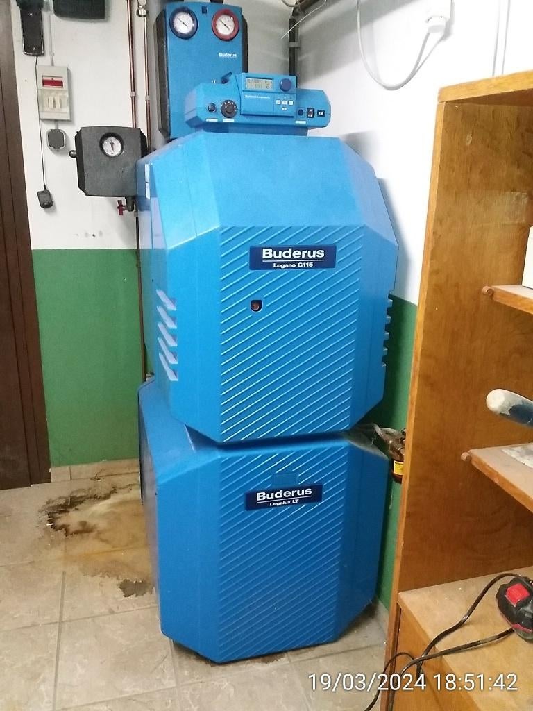 Buderus Logano G115 + LT135, Bricolage & Construction, Chauffe-eau & Boilers, Enlèvement, Utilisé, Boiler, Plus de 10 ans