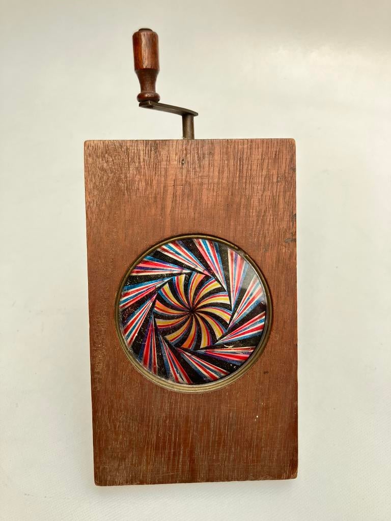 Chromatrope ancien (kaléidoscope) vers 1850, Enlèvement ou Envoi