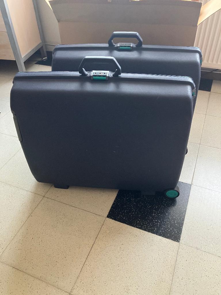 Twee koffers van Samsonite, Gebruikt, Hard kunststof, Minder dan 35 cm, Wieltjes