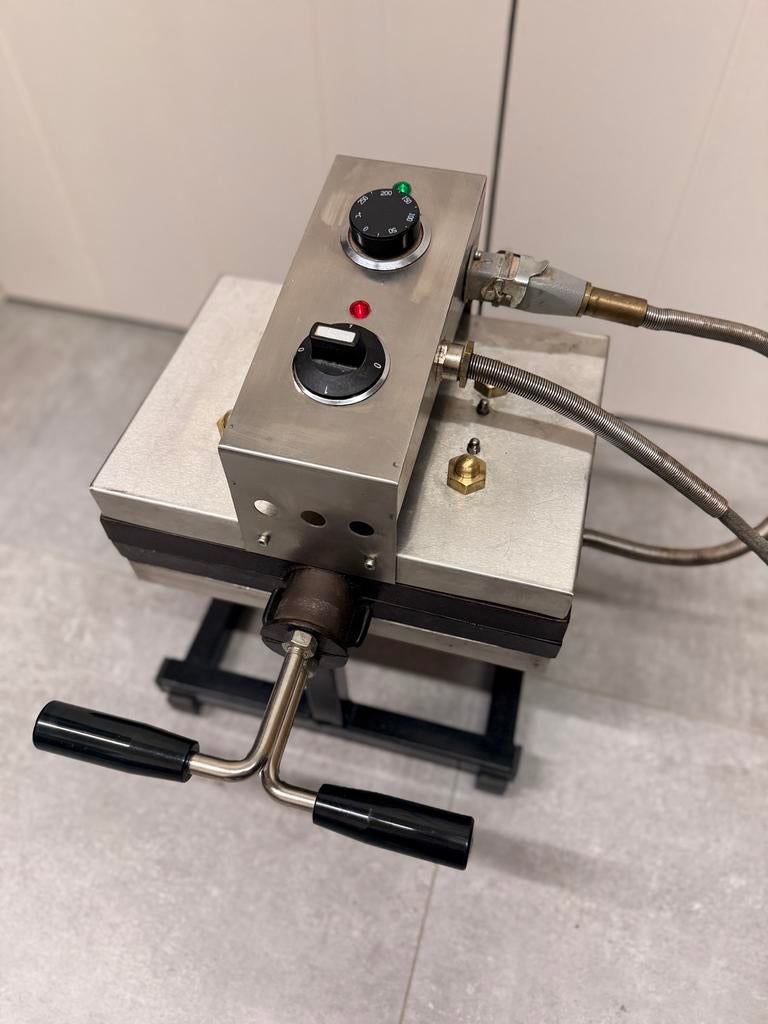 Gaufrier HVD A63 - Gaufres de Liège, Articles professionnels, Enlèvement