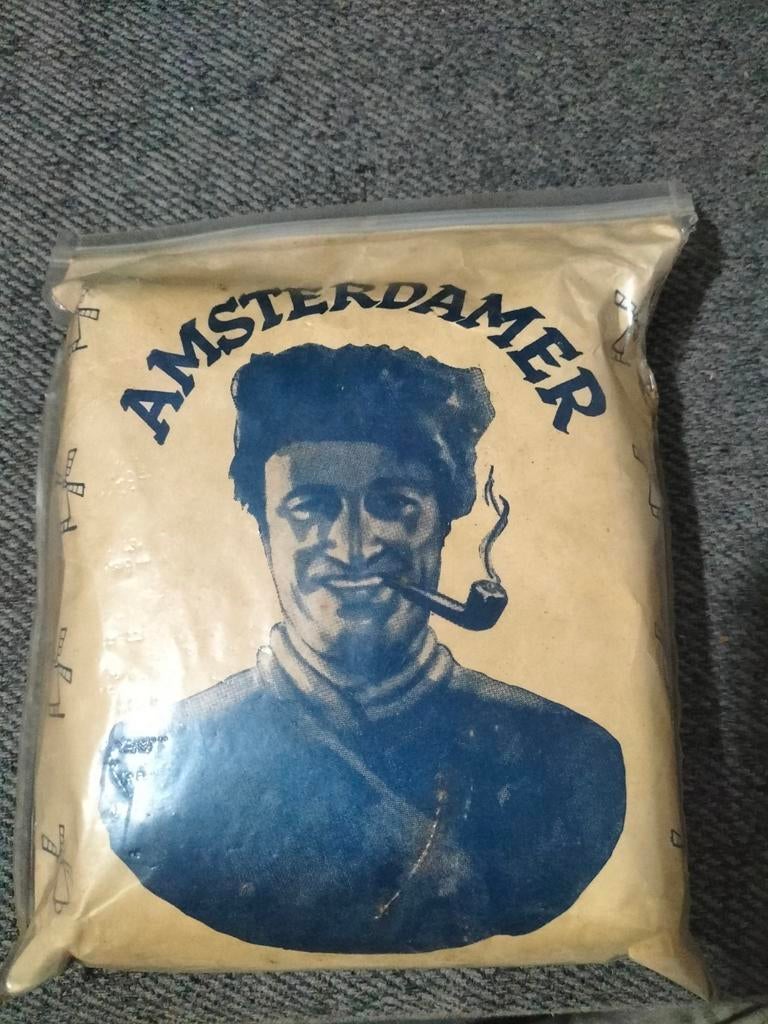 Paquet de tabac ancien amsterdamer, Envoi