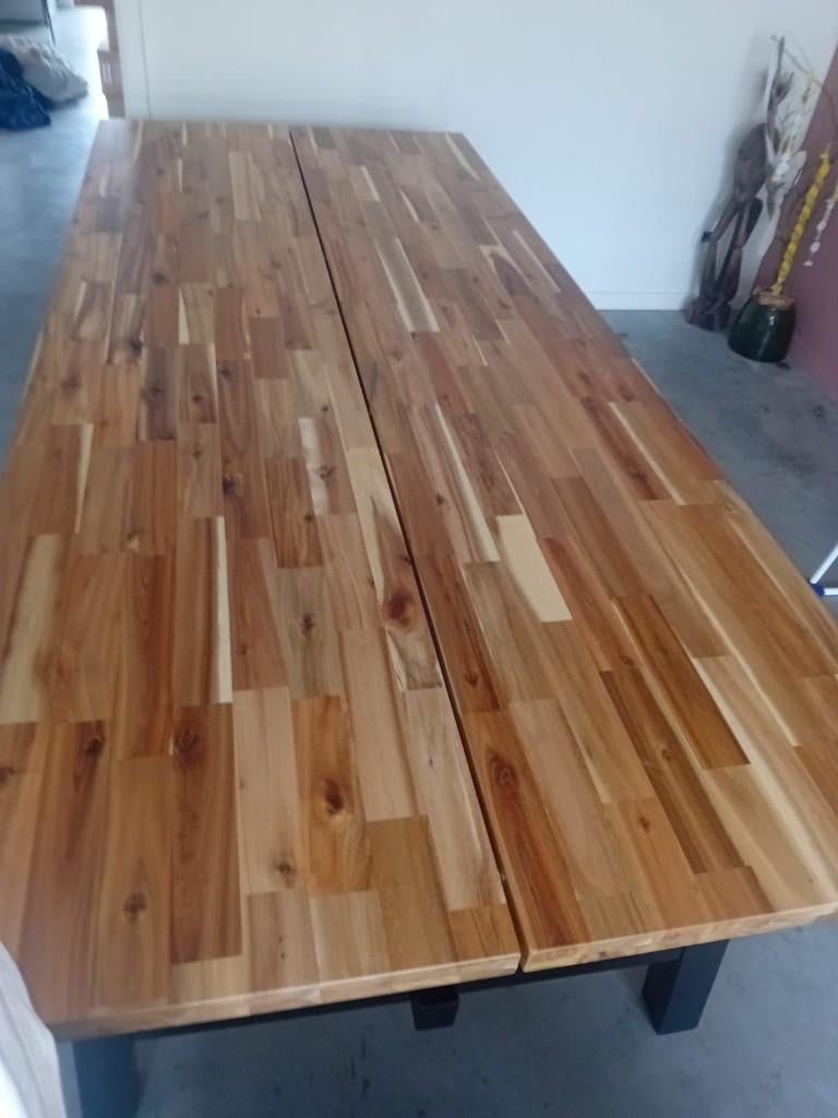 Table à manger SKOGSTA pour 8 personnes, Maison & Meubles, Comme neuf, 100 à 150 cm, Enlèvement, Rectangulaire