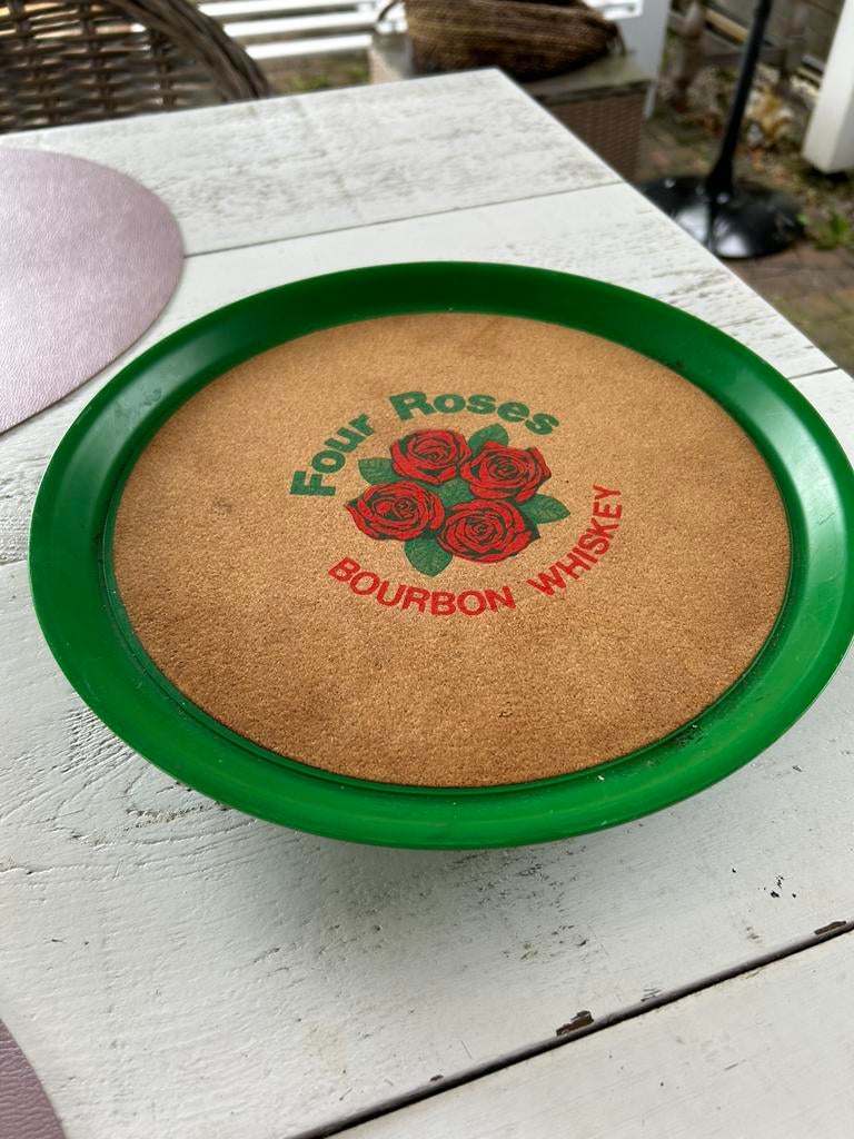 Four roses whiskey dienblad, Ophalen of Verzenden, Gebruikt, Rond, Kunststof