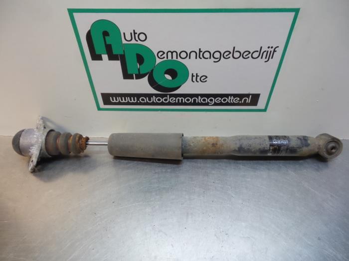 Amortisseur arrière gauche d'un Volkswagen Fox (Fox 05-), Volkswagen, -, 3 mois de garantie, Utilisé