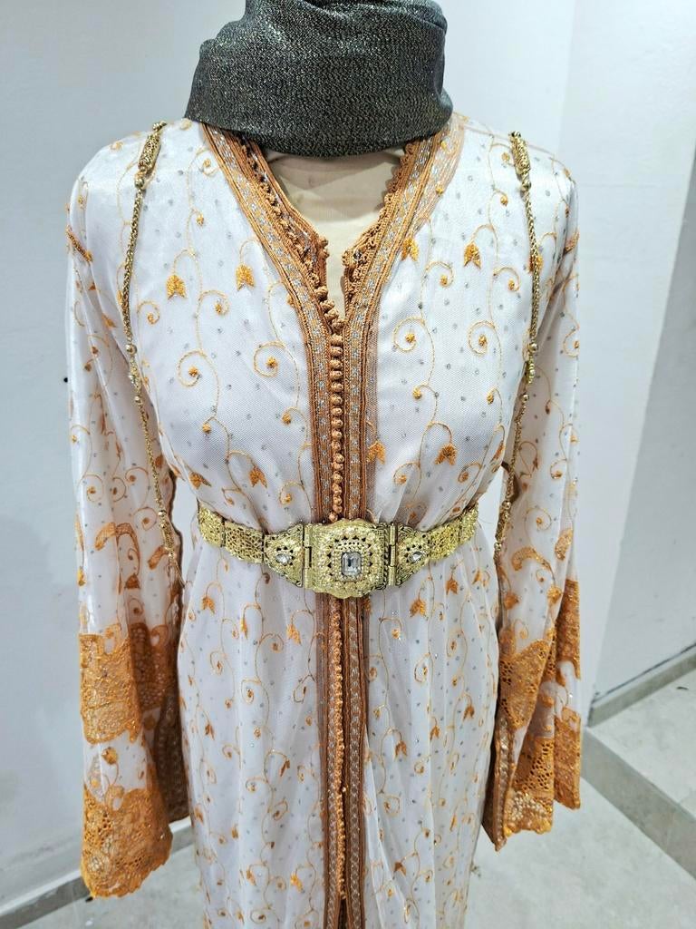 Abaya caftan robe de soirée, mariée, tenue traditionnelle, Taille 42/44 (L), Enlèvement ou Envoi, Autres couleurs, Autres types