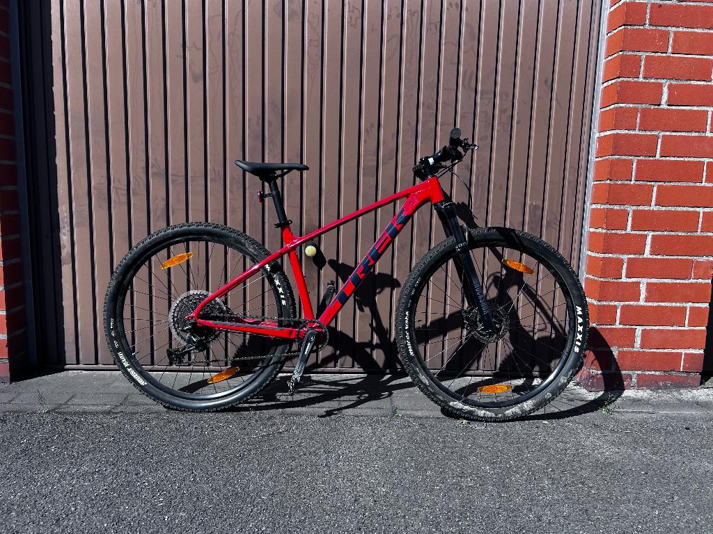Trek Marlin 8 mountainbike, Ophalen, Zo goed als nieuw, Trek