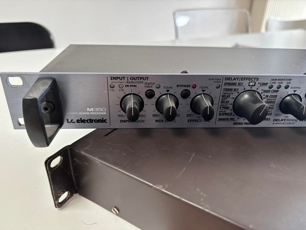 T.C. Electronic M350 & Crate preamp CA-1P, Muziek en Instrumenten, Effecten, Ophalen, Zo goed als nieuw, Reverb