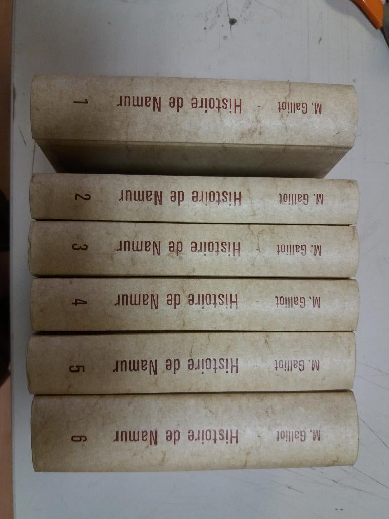 M.Galliot : histoire de Namur, Enlèvement ou Envoi, 17e et 18e siècles, Comme neuf, Galliot