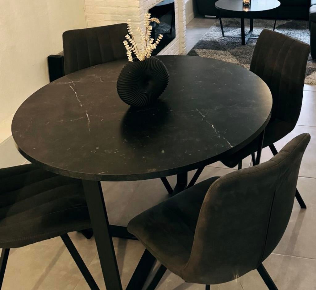 Eettafel rond, Ophalen, Rond