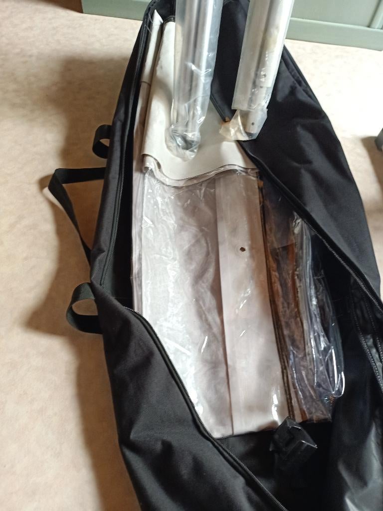 Thule zijwand blocker side GL 250 XL, Caravanes & Camping, Caravanes & Camping Autre, Enlèvement, Comme neuf