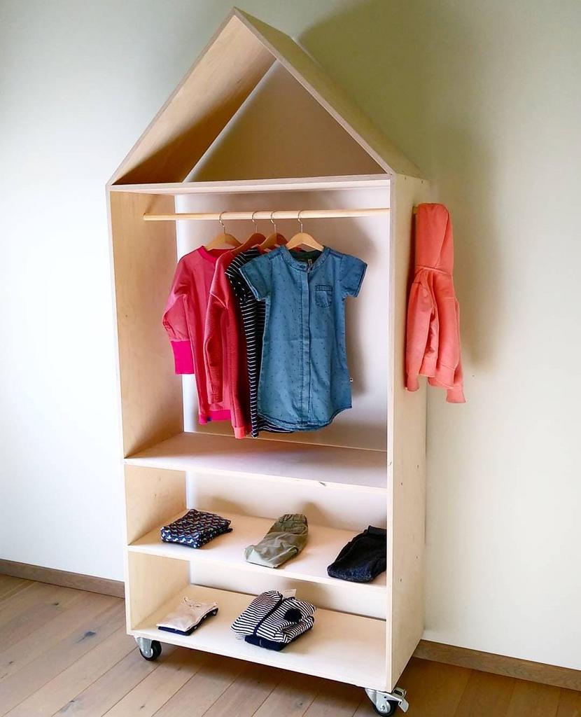 Kinderkleerkast - kleding rek - kast, Ophalen, Zo goed als nieuw