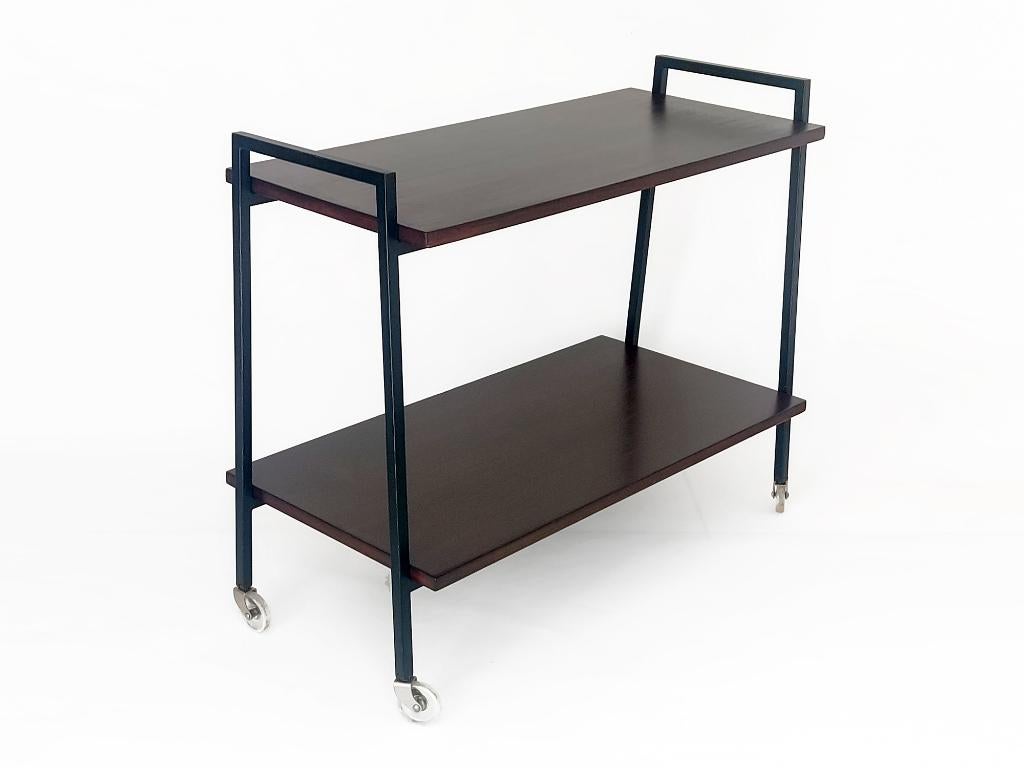 vintage tv meubel side table met wieltjes, Huis en Inrichting, Gebruikt, Vintage, 50 tot 100 cm, Minder dan 100 cm