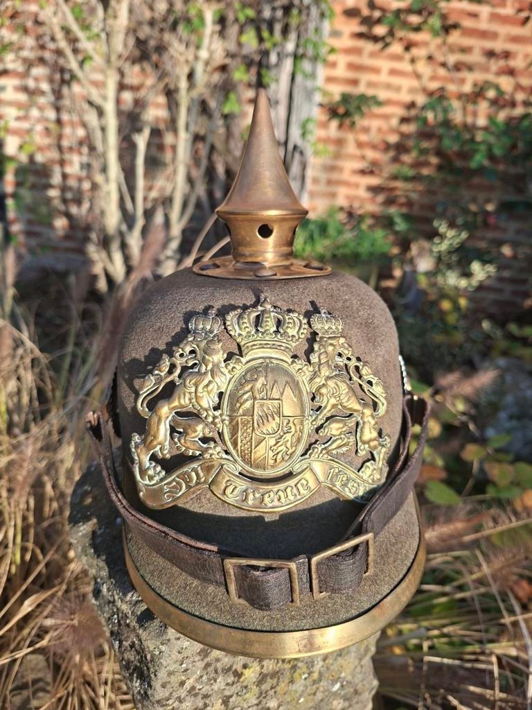 Ww1 pickelhaube /pinhelm  beieren infantreie vilt, Verzamelen, Militaria | Algemeen, Ophalen of Verzenden