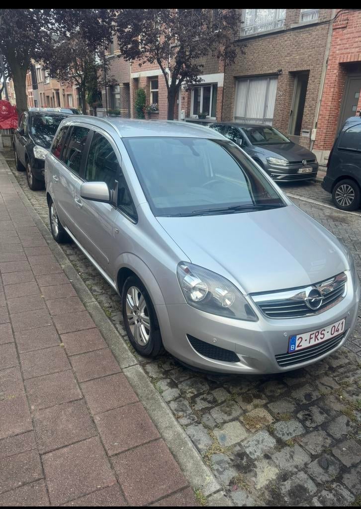 Opel zafira b. Injector kapot, Auto's, Particulier, Te koop, Zafira