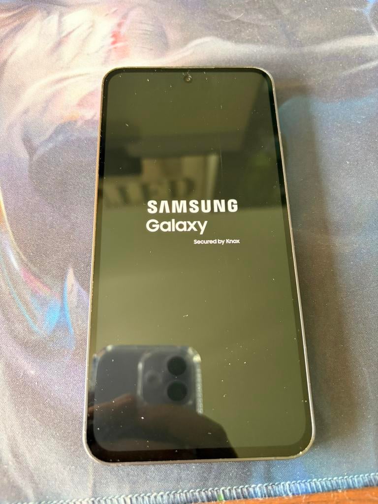 Samsung S24 FE - 1 an, Télécoms, Téléphonie mobile | Samsung, Enlèvement, Comme neuf, Galaxy S24