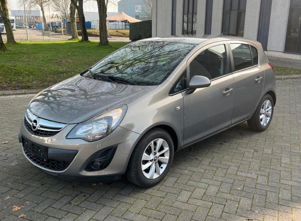 Opel Corsa - 2014 - 120.000km - benzine - 12MAANDEN GARANTIE, Auto's, Bedrijf, Corsa, Te koop