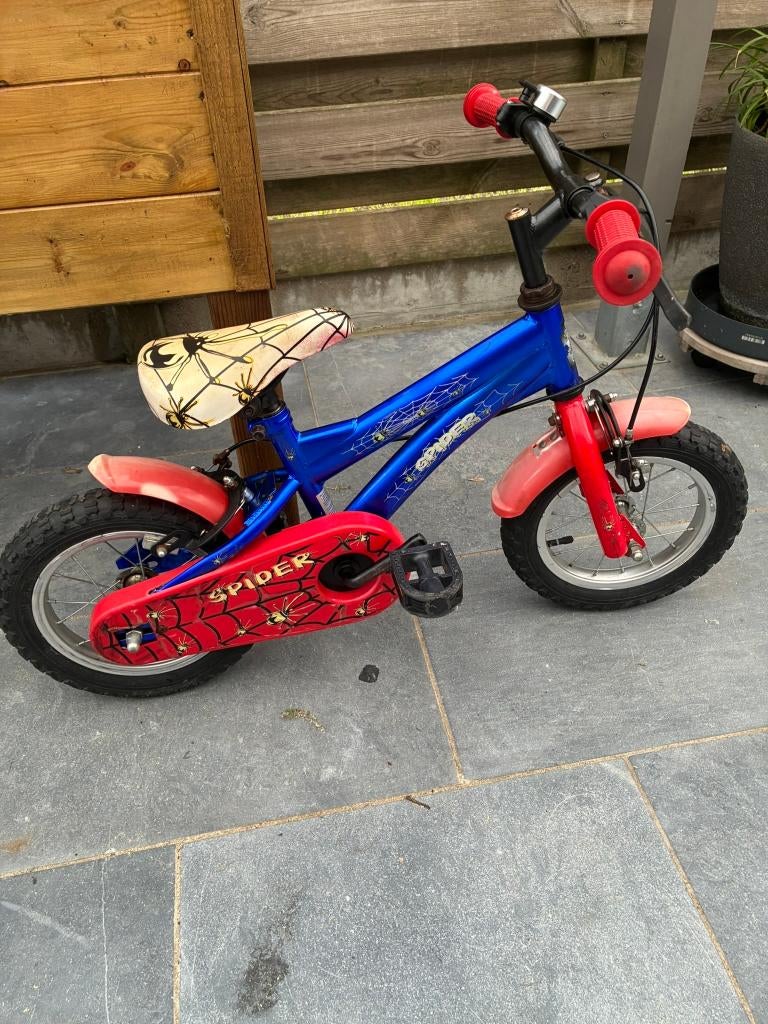 kinderfietsje Spider 12 inch, Fietsen en Brommers, Ophalen, Gebruikt, Minder dan 16 inch