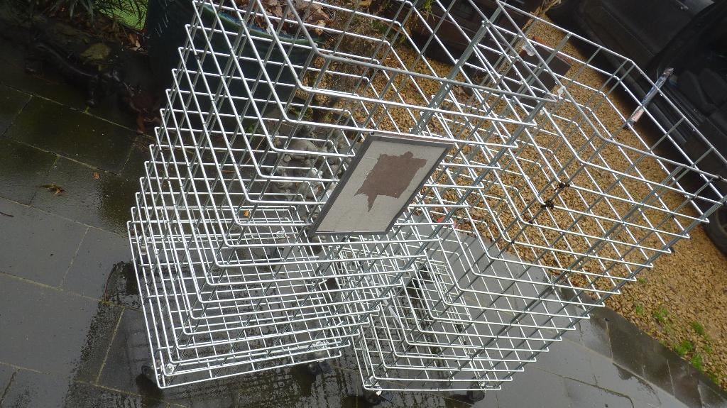 presentoir de magasin rangement outils abris de jardin, Enlèvement