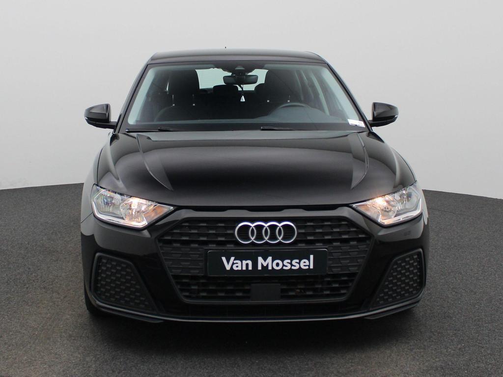 Audi A1 Sportback 1.0 25 TFSI 70kW Attraction, Auto's, Audi, Voorwielaandrijving, Stof, Elektrische ramen, https://public.car-pass.be/vhr/b85061b3-3216-498f-8f55-3aec6b25ee95