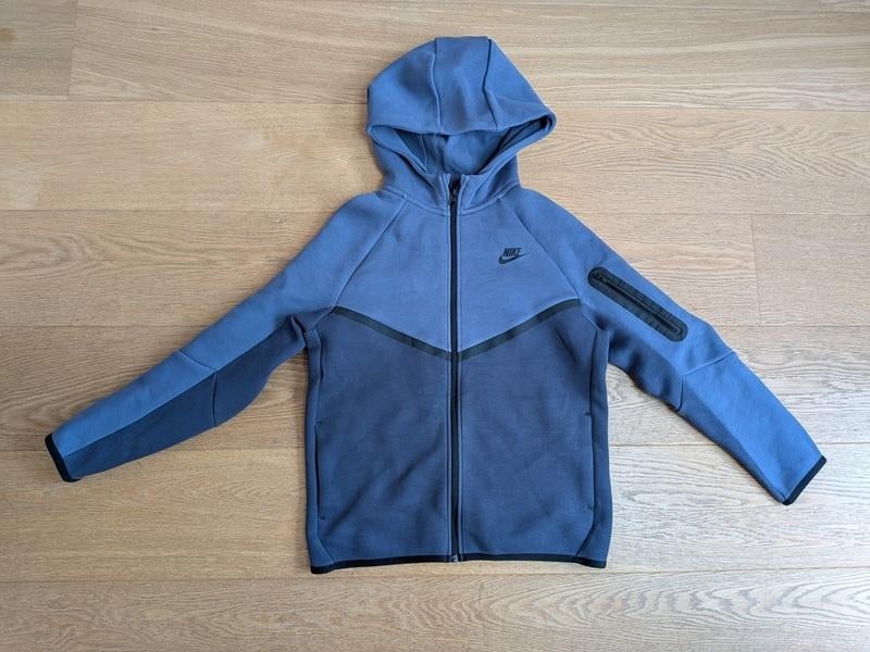 Nike Tech Fleece - sweat à capuche zippé - taille 158 13 ans, Enlèvement, Comme neuf