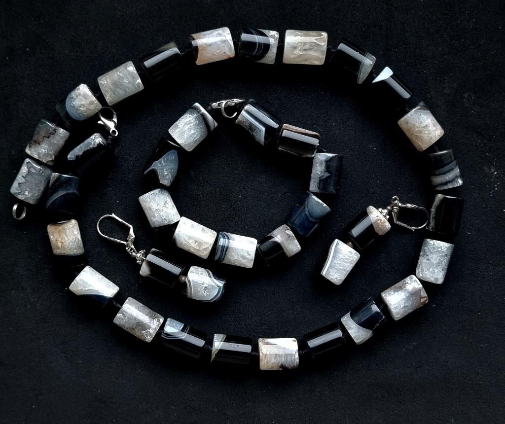 Ensemble de bijoux et bijoux naturels en agate striée, Envoi, Autres matériaux, Autres types, Doré