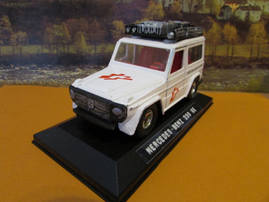 MERCEDES - BENZ 230 GE, MÉDECINS SANS FRONTIÈRES, 1/34, Enlèvement ou Envoi, Utilisé, Voiture, Autres marques