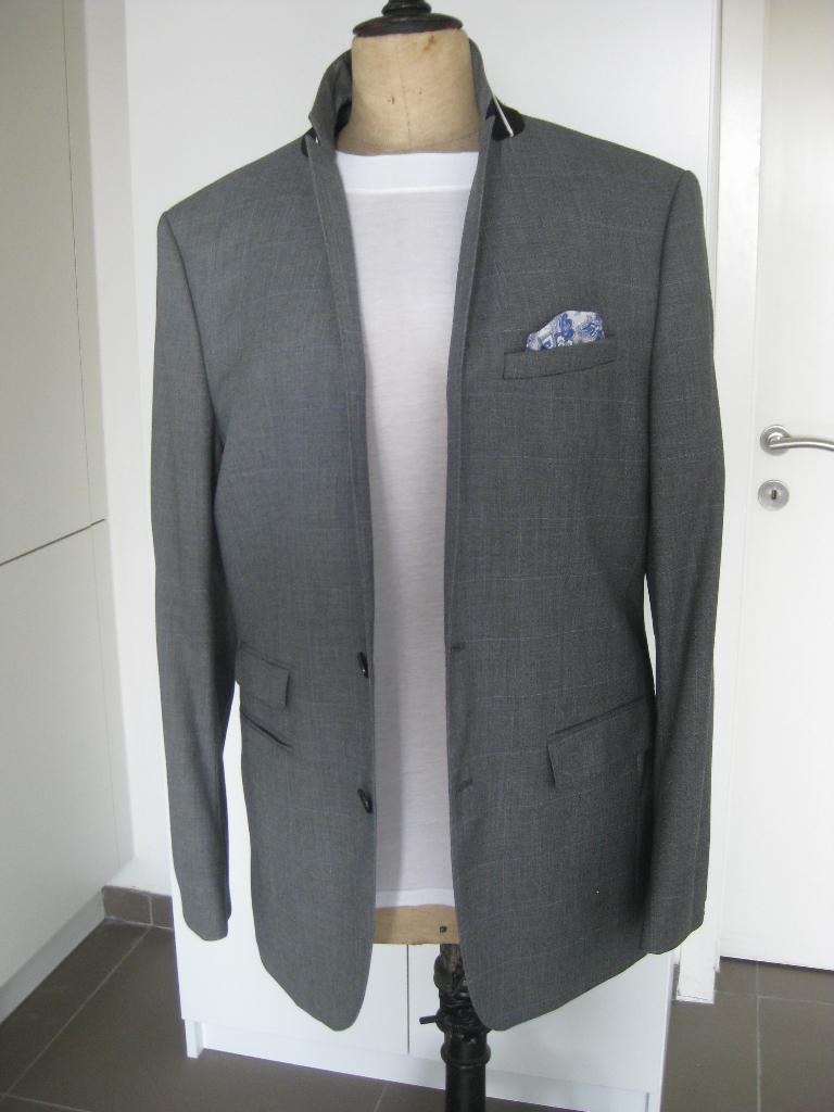 Zara Colbert Licht grijs Maat 50 Als Nieuw, Vêtements | Hommes, Costumes & Vestes, Gris, Comme neuf, Taille 48/50 (M), Enlèvement ou Envoi