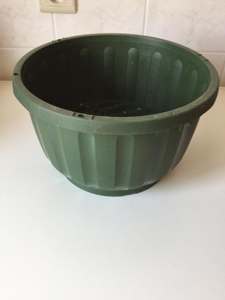 Groene plastieken bloempot, Tuin en Terras, Ophalen of Verzenden, Gebruikt