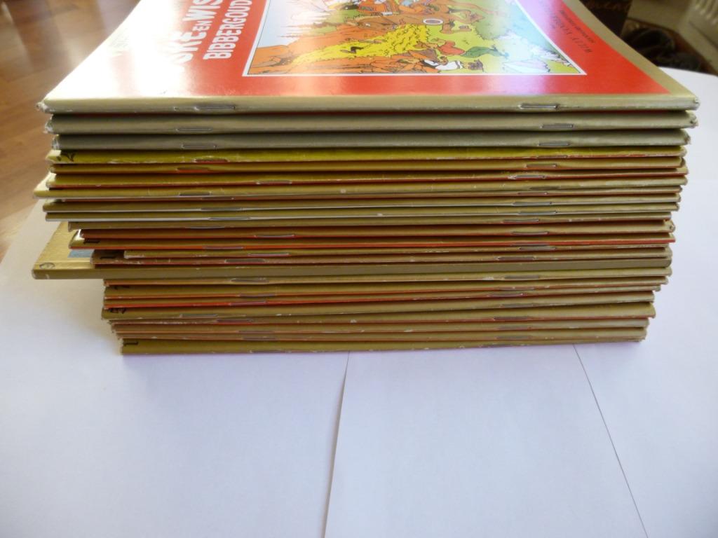 SUSKE EN WISKE COMPLETE SERIE STRIPKLASSIEK UIT JAREN 80, Boeken, Ophalen of Verzenden, Zo goed als nieuw, Willy Vandersteen, Complete serie of reeks