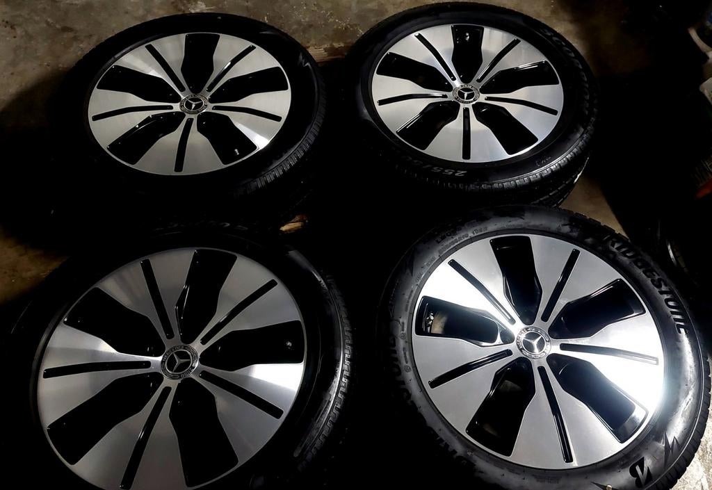 Mercedes EQC W293, Auto-onderdelen, Ophalen