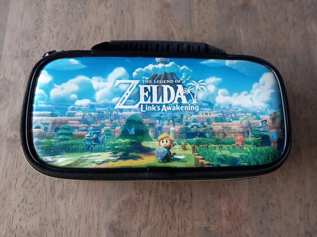case / hoes zelda voor nintento switch, Ophalen of Verzenden, Gebruikt, Overige modellen, Hoesje, Tasje of Behuizing