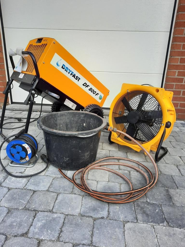 Deshumidificateur professionnel.  150l/24H, Ophalen of Verzenden, Zo goed als nieuw, Ventilator