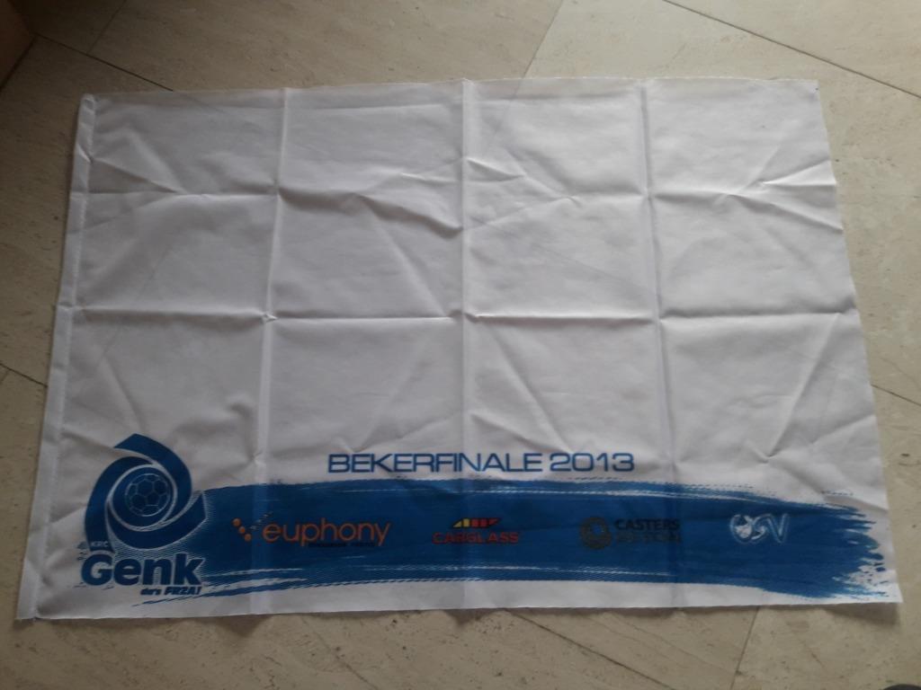 Drapeau : Finale de la Coupe KRC Genk 2013, Enlèvement ou Envoi, Comme neuf, Autres types