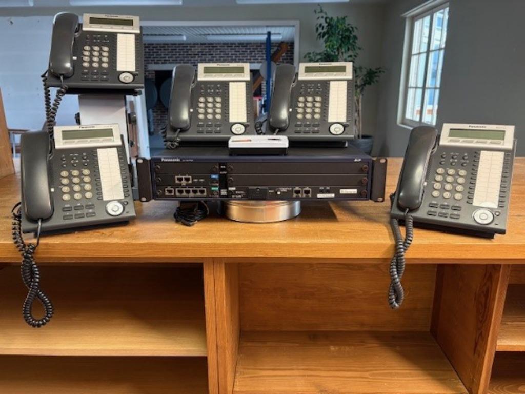 Panasonic telefoons, telefooncentrale en voic gear, Ophalen, Zo goed als nieuw