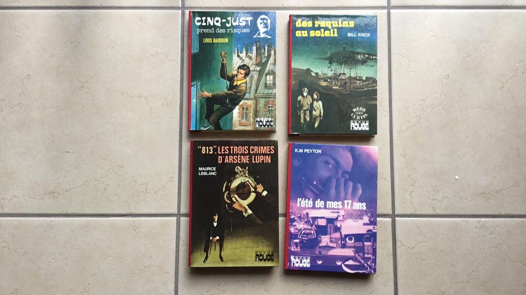 4 livres Poche Rouge, Enlèvement, Comme neuf