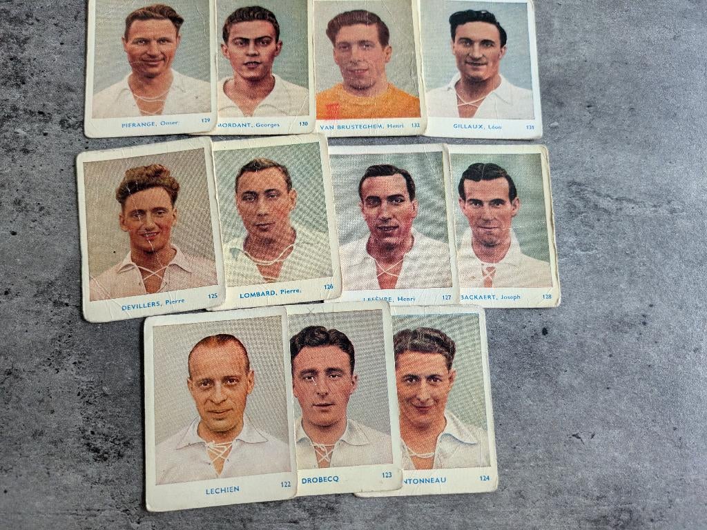 Voetbal BELGIAN CHEWING GUM 1951/52 PRENTEN 11X OL.CHARLEROI, Ophalen of Verzenden