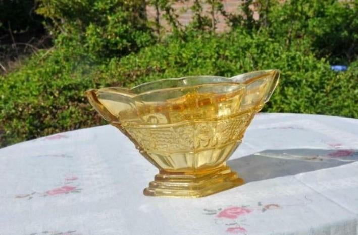 § vase pique fleurs art deco losange ocre, Antiquités & Art, Antiquités | Vases, Enlèvement ou Envoi