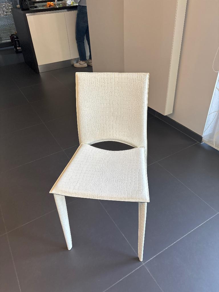 Lot de 6 chaises en cuir croco blanc, Ophalen, Wit, Leer, Zo goed als nieuw