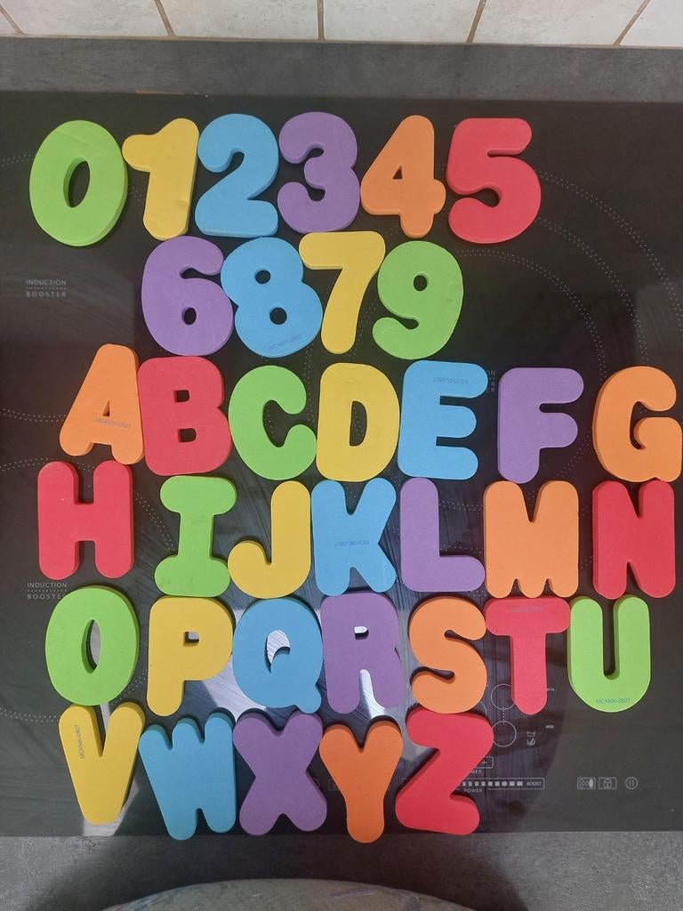 Foam letters en cijfers, Kinderen en Baby's, Speelgoed | Educatief en Creatief, Ophalen