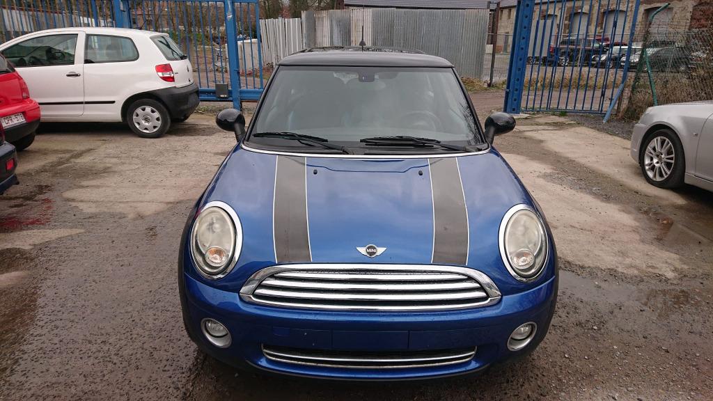 Mini cooper 1600 essence 120cv 2007 183000km ja clim GARANTI, Auto's, Mini, Voorwielaandrijving, Blauw, Leder, Bedrijf